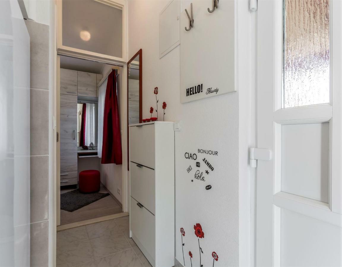 Apartment Taja, Cijela Kuca I Vrt Samo Za Vas Split Exterior foto